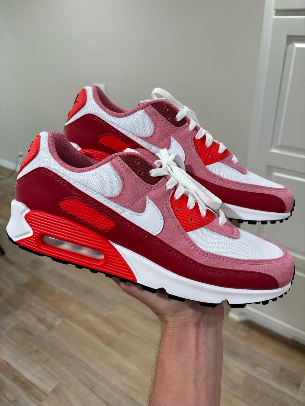 Nike Air Max 90 Pink Red White Men’s Size 11 & 12 Sneakers NEW! DM0029-600